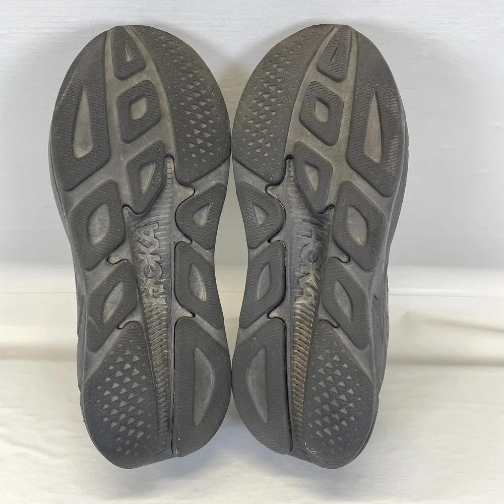 Hoka One One Rincon 4 Running Shoes Mens Size 11 D Black Mesh Athletic Sneakers